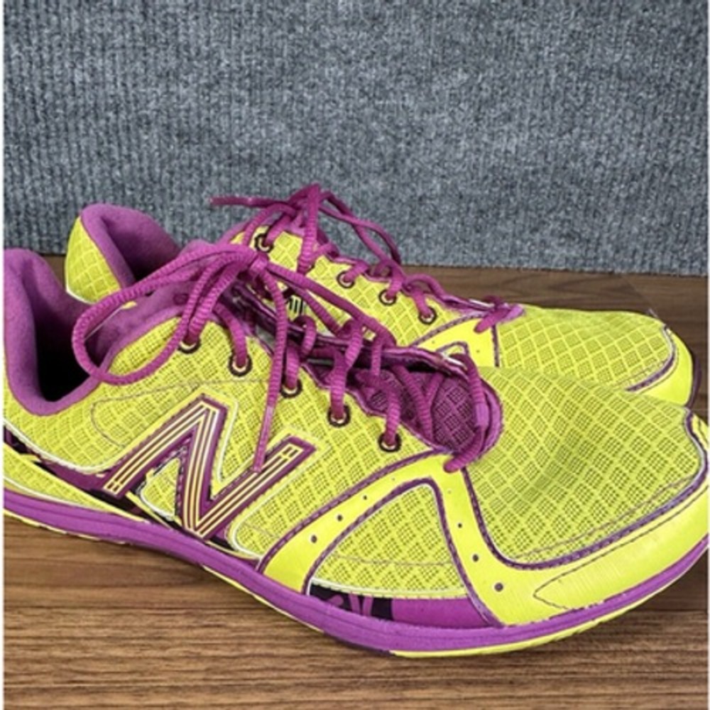 New Balance W700XGS Womens 9.5 Track & Field Shoes Yellow Purple Spikes Included
